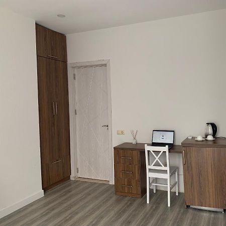 Wonderland Hotel Chakvi Bagian luar foto