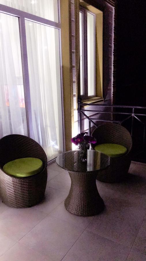 Wonderland Hotel Chakvi Bagian luar foto
