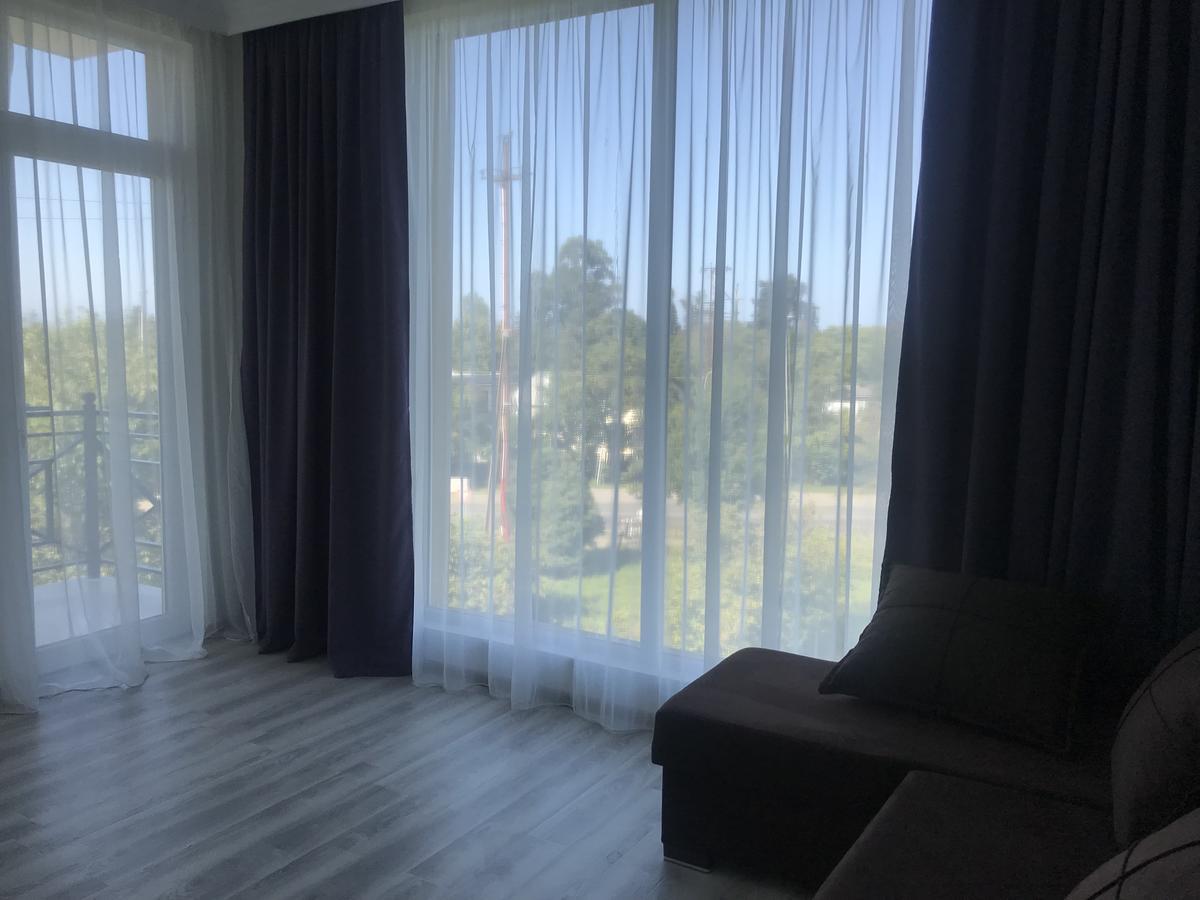 Wonderland Hotel Chakvi Bagian luar foto
