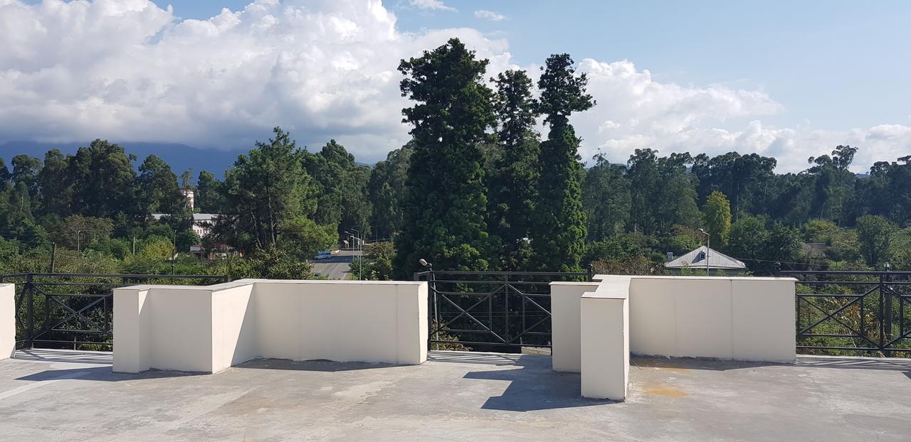 Wonderland Hotel Chakvi Bagian luar foto